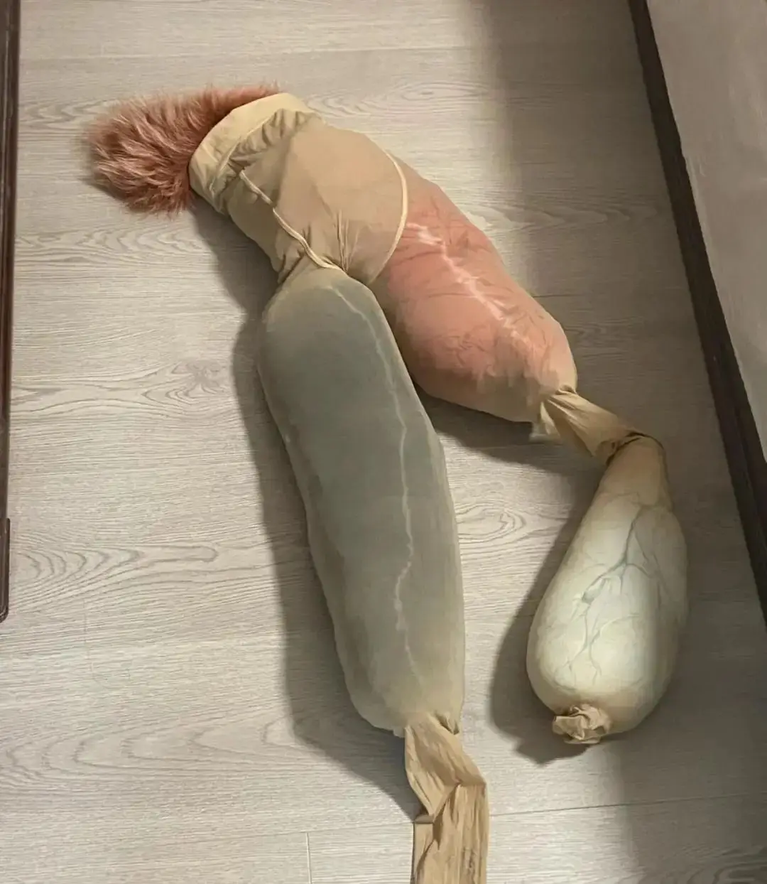 旅行收纳方法_搬家打包技巧_电脑放入电脑包示范