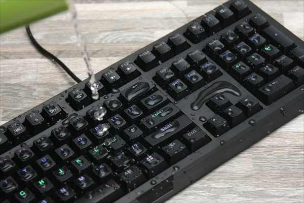 雷柏V510s机械键盘_雷柏v500s冰晶版怎么样_雷柏自产青轴键盘评测