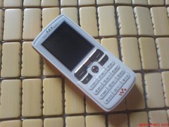 绝非简单改变 评索爱W700c三大生存优势