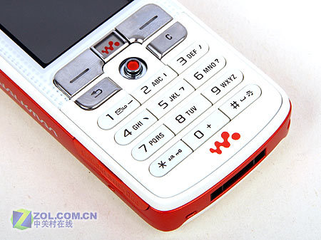 绝非简单改变 评索爱W700c三大生存优势