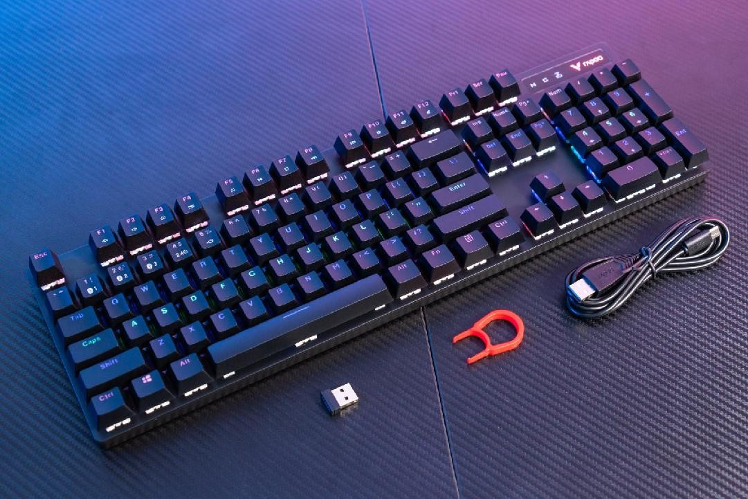 VT960赛博朋克版无线游戏鼠标评测_雷柏v500s冰晶版怎么样_雷柏无线电竞外设套装