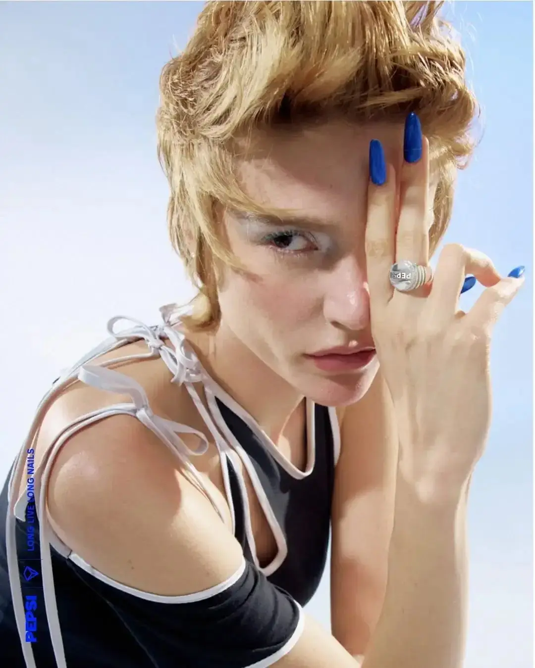 百事可乐钻戒营销_百事可乐抽奖二维码_百事可乐开罐器戒指