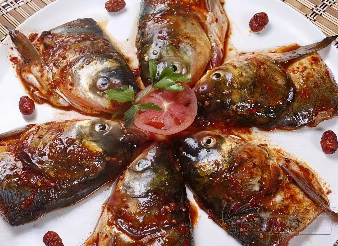 成都谭鱼头投资股份有限公司_谭长安经营策略分析_谭鱼头火锅店破产原因